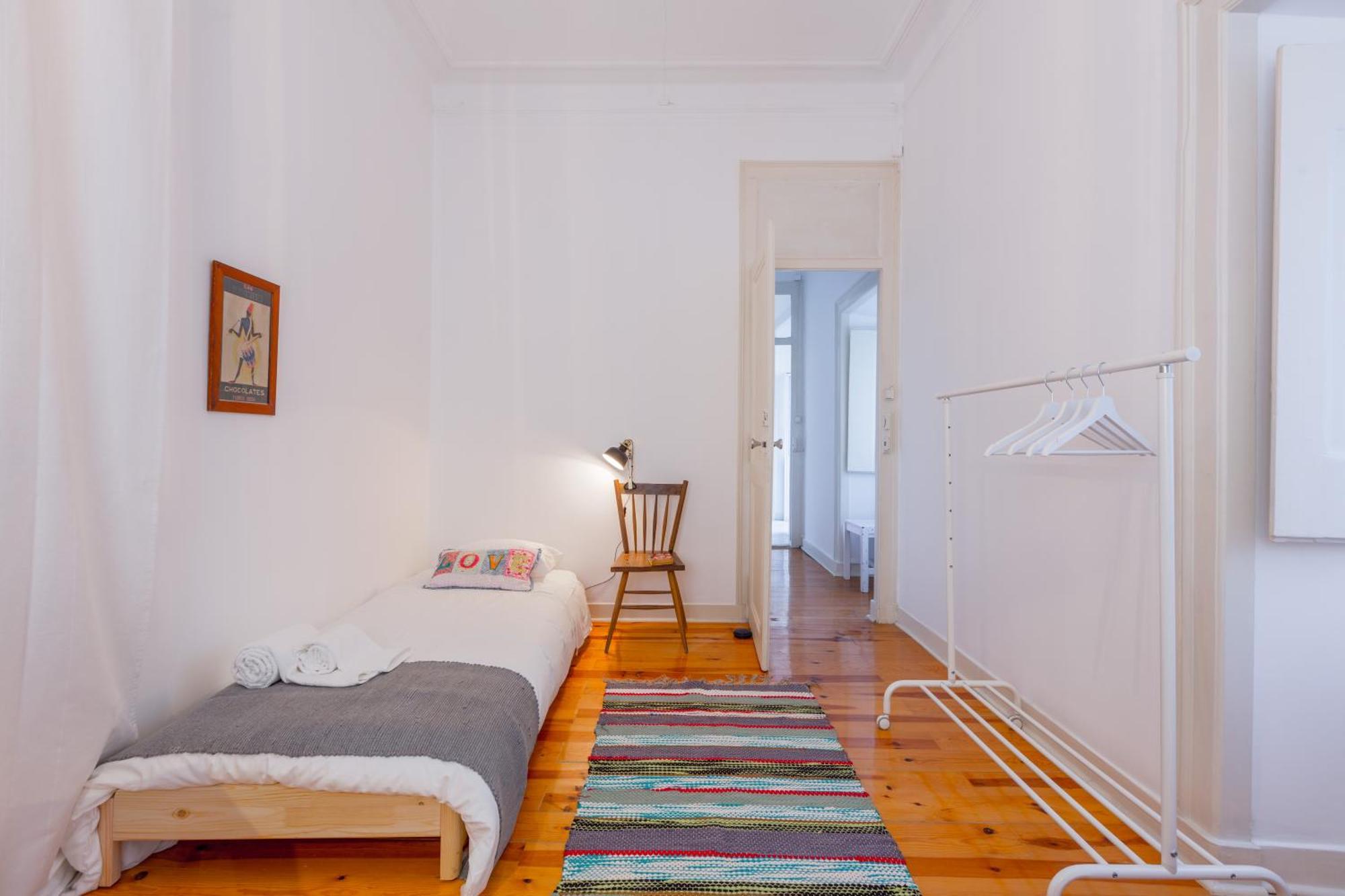 Spacious, Bright And Sunny Apartment, By Timecooler Lisbon Exterior photo